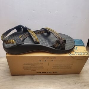 Chaco Z2 Classic Sandals Bracken Bronze Mens Sz 12 M Brown Trail Hiking Strappy